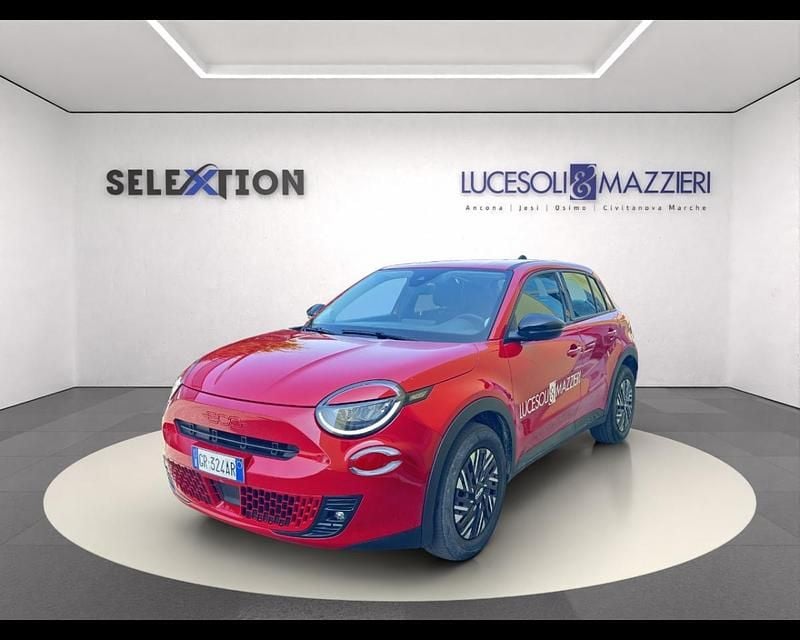Usata Fiat 600 Red 114 kW (156 CV) 2023 Rosso SUV