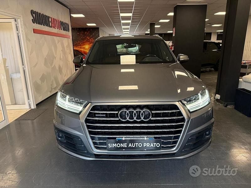 Usata Audi Q7 Sport 272 CV (200 kW) 2017 Grigio SUV