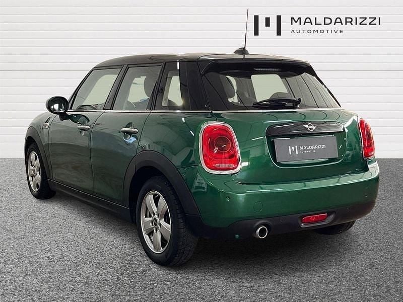 Usata Mini Cooper 136 CV (100 kW) 2020 Verde Utilitaria
