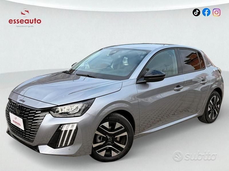 Usata Peugeot 208 Active 101 CV (74 kW) 2024 Grigio Utilitaria