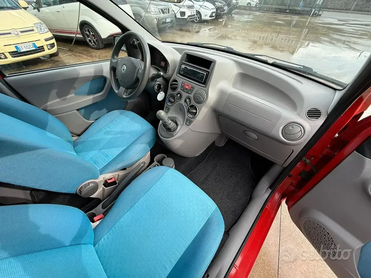Usata Fiat Panda Dynamic 60 CV (44 kW) 2005 Rosso Utilitaria
