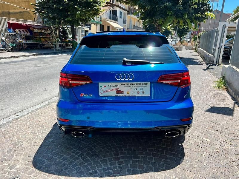 Usata Audi RS3 400 CV (294 kW) 2018 Blu Berlina