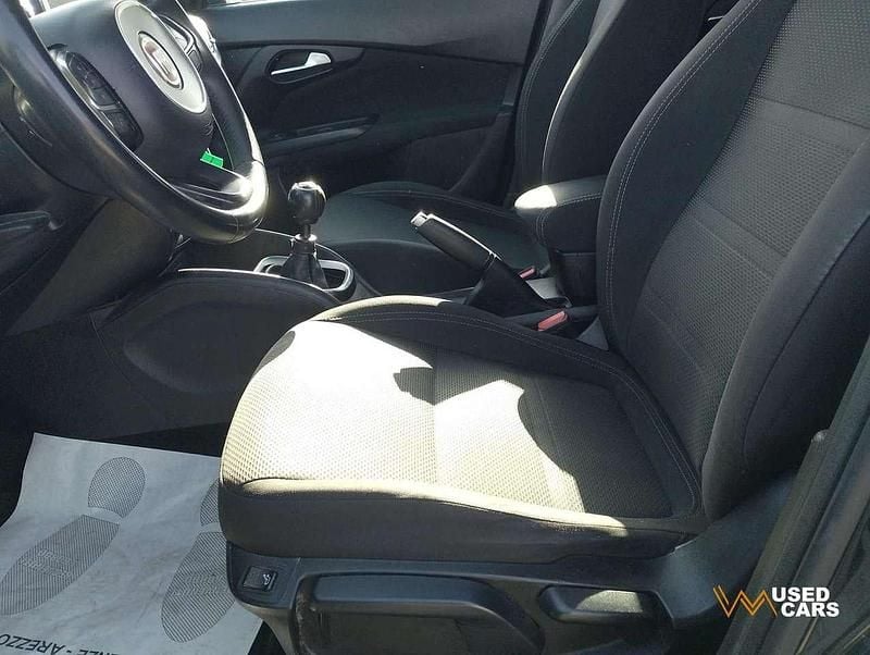 Usata Fiat Tipo Business 120 CV (88 kW) 2016 Nero Utilitaria