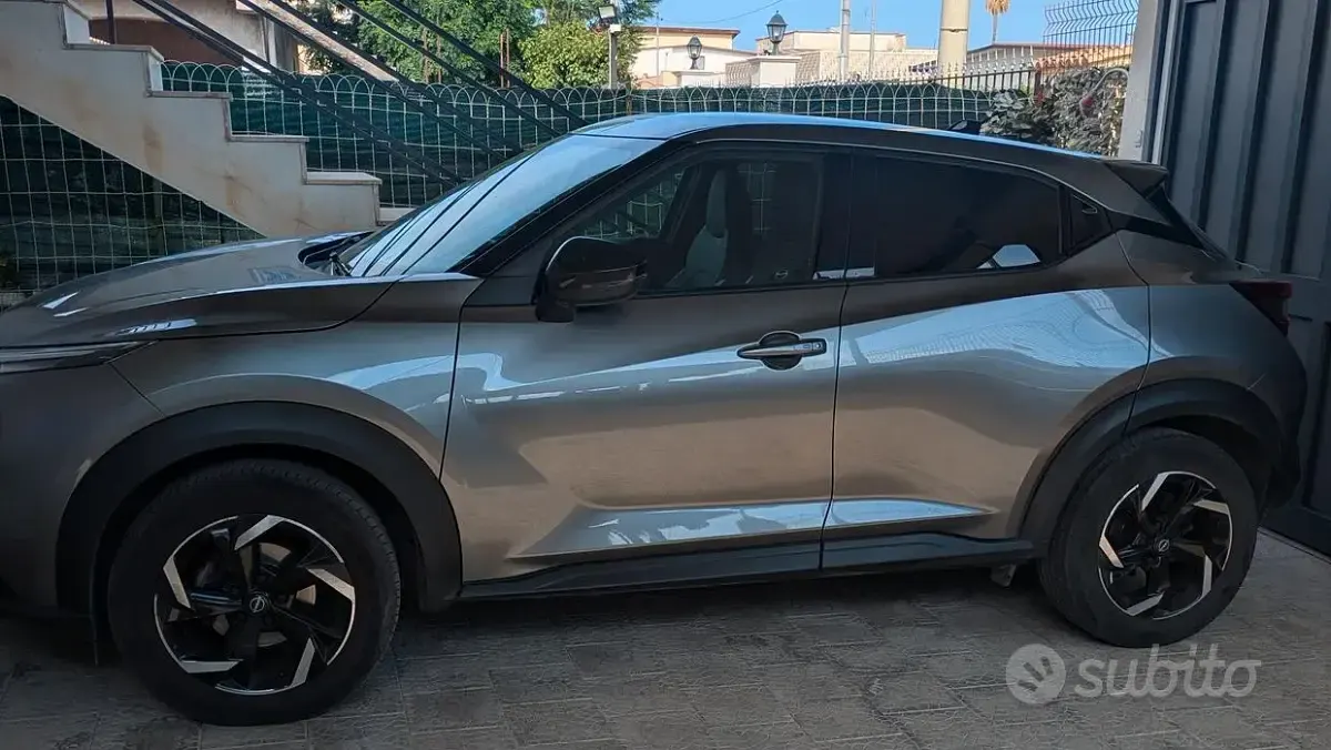 Usata Nissan Juke 114 CV (83 kW) 2024 Grigio SUV