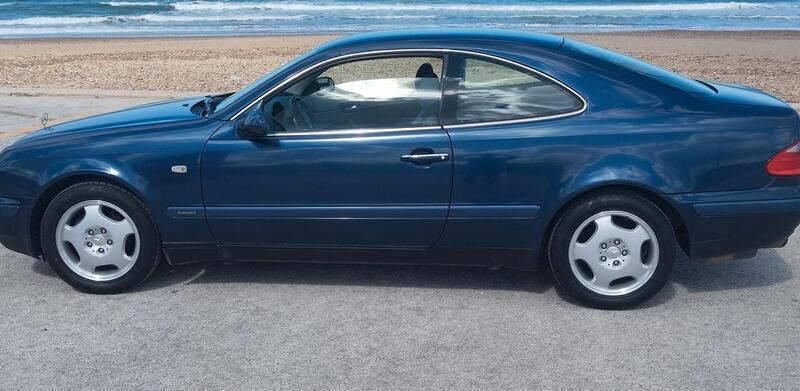 Usata Mercedes CLK200 Elegance 136 CV (100 kW) 1998 Blu Coupé