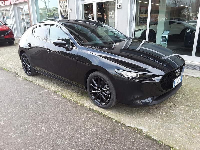 Nuova Mazda 3 140 CV (102 kW) 2026 Jet black met Berlina