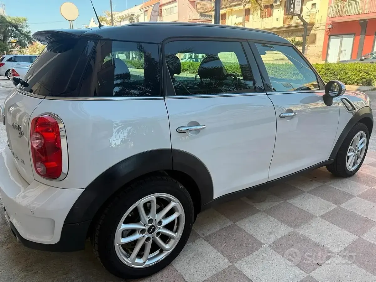 Usata Mini Cooper SD Countryman 143 CV (105 kW) 2015 Bianco SUV