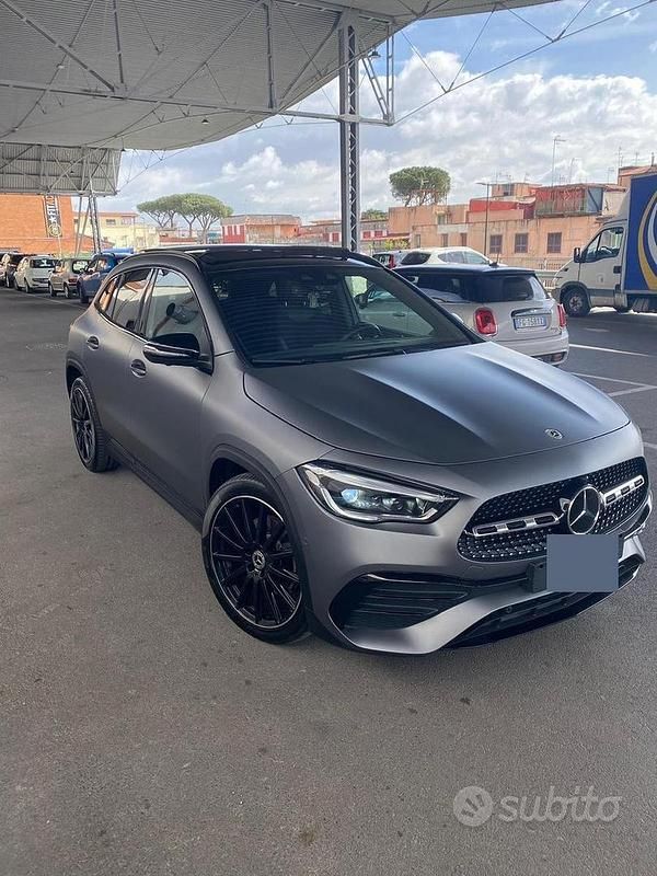 Usata Mercedes GLA200 150 CV (110 kW) 2021 Grigio SUV