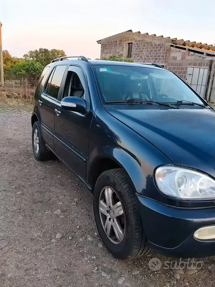 Usata Mercedes ML270 163 CV (119 kW) 2004 SUV