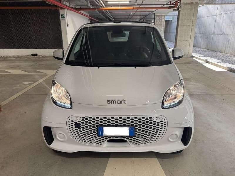 Usata Smart ForTwo Electric Drive Passion 60 kW (82 CV) 2022 Bianco Cabrio