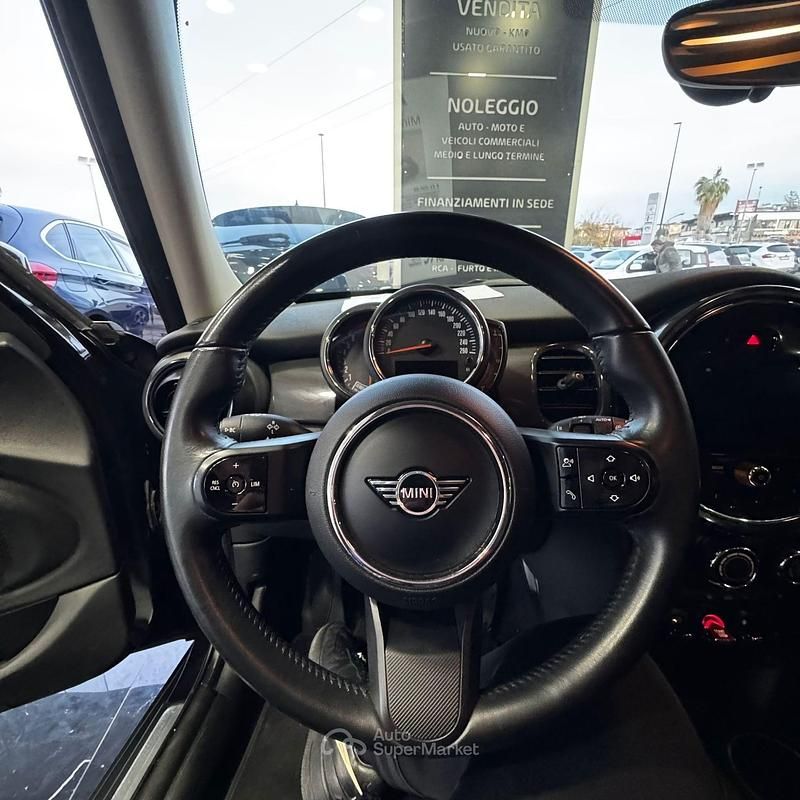 Usata Mini John Cooper Works 102 CV (75 kW) 2024 Nero Utilitaria