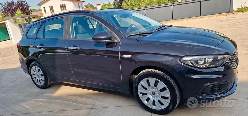 Usata Fiat Tipo 95 CV (69 kW) 2019 Blu Station wagon
