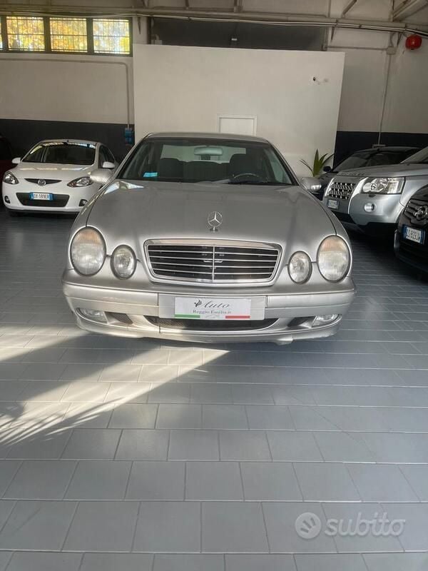 Brugt Mercedes CLK200 Elegance 163 HK (119 kW) 2002 Sølv Coupe