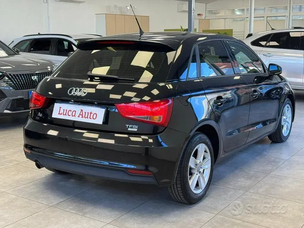 Usata Audi A1 Ambiente 82 CV (60 kW) 2018 Grigio Berlina