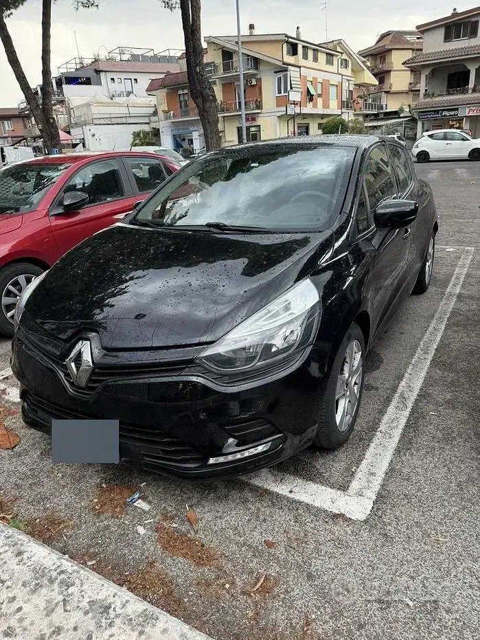 Usata Renault Clio IV 73 CV (53 kW) 2017 Nero Berlina