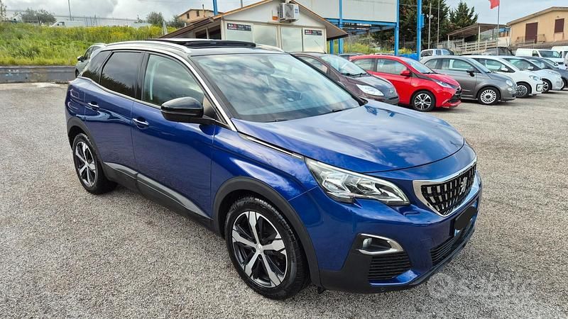 Usata Peugeot 3008 Allure 130 CV (95 kW) 2019 Blu SUV