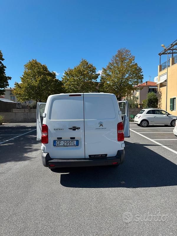 Usata Peugeot Expert 185 CV (136 kW) 2021 Bianco Furgone