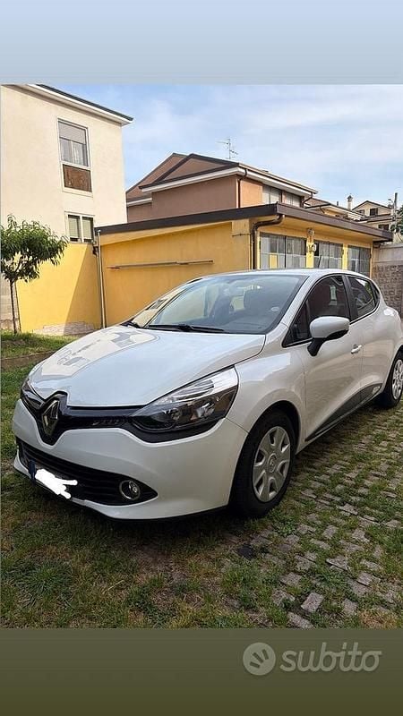 Usata Renault Clio IV 58 CV (42 kW) 2012 Bianco Utilitaria