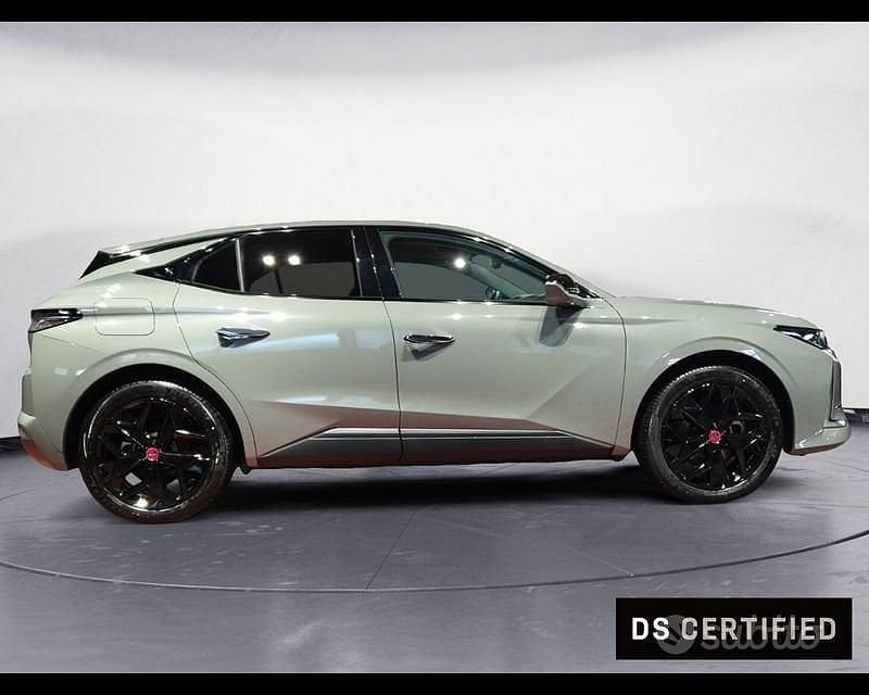 Usata DS Automobiles DS4 Crossback Performance Line Plus 224 CV (164 kW) 2024 Grigio SUV