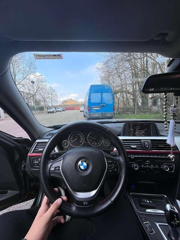 Usata BMW 320 Sport Line 184 CV (135 kW) 2013 Nero Station wagon