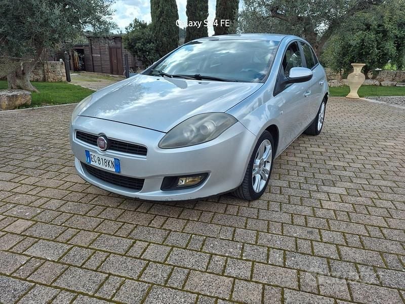 Usata Fiat Bravo Active 90 CV (66 kW) 2011 Grigio Utilitaria