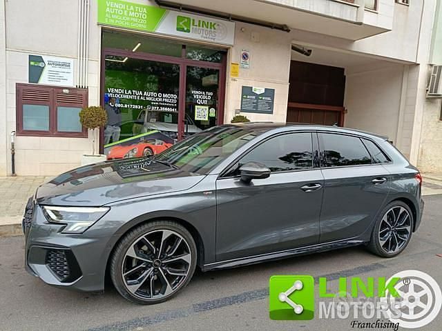 Grigio Usata 2023 Audi A3 S-Line Tre volumi | 29.900 € (Ottimo prezzo) - Immagine 1/4