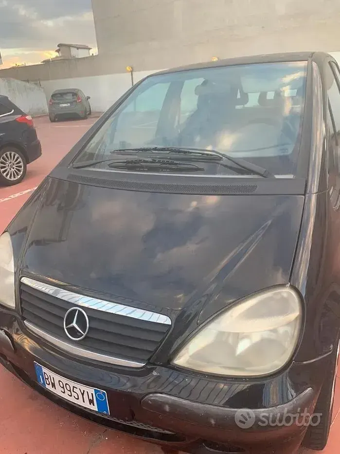 Usata Mercedes A170 95 CV (69 kW) 2002 Nero Utilitaria