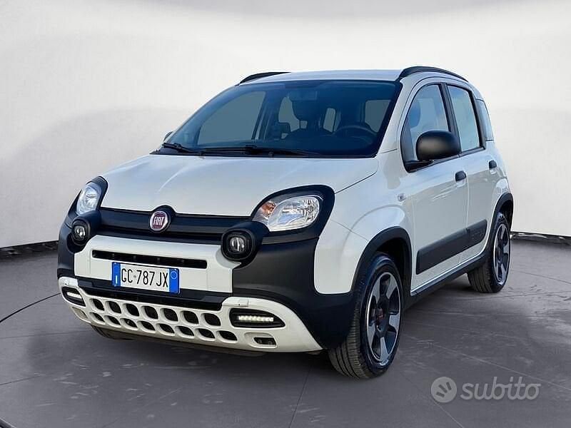 Bianco Usata 2020 Fiat Panda Cross Cross Due volumi | 12.000 € (Buon prezzo) - Immagine 1/4