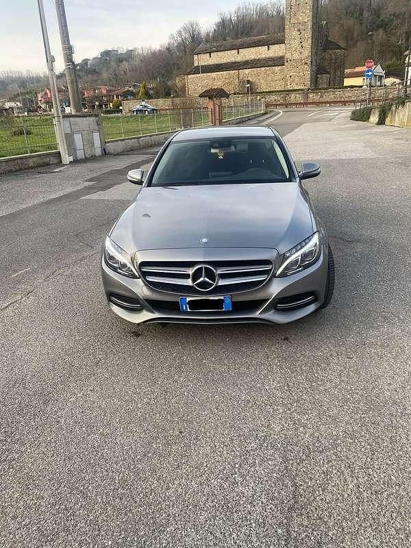 Usata Mercedes C220 170 CV (125 kW) 2016 Berlina