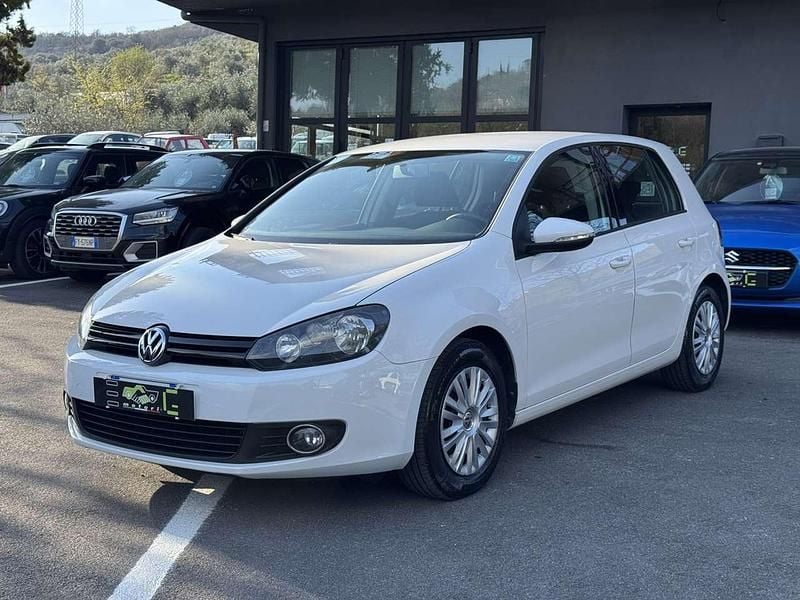 Usata VW Golf VI 80 CV (58 kW) 2011 Bianco Utilitaria