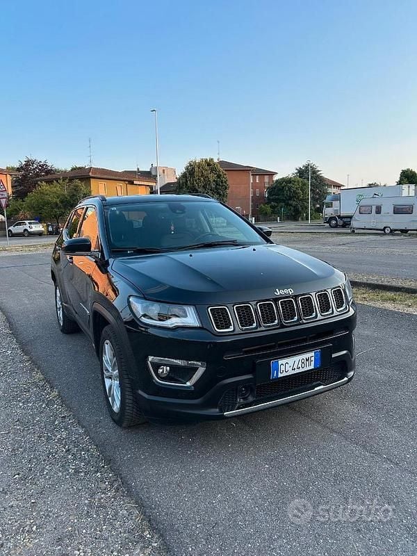 Nero Usata 2020 Jeep Compass SUV | 19.000 € (Buon prezzo) - Immagine 1/4