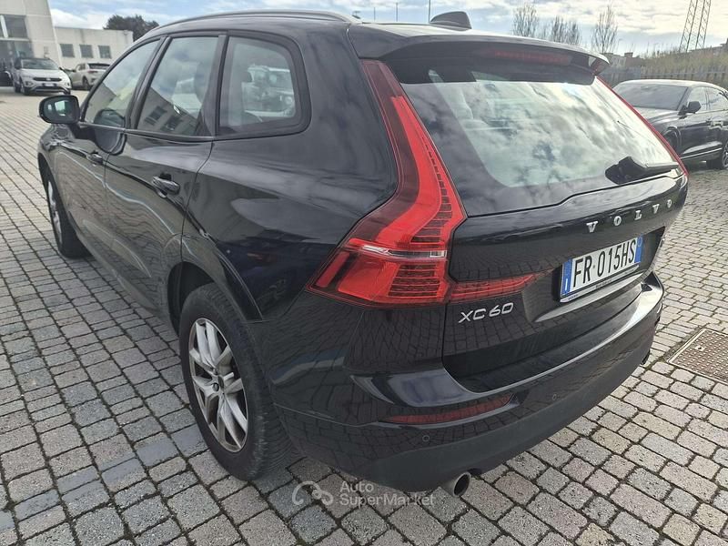 Usata Volvo XC60 Business Edition 190 CV (139 kW) 2018 Nero SUV