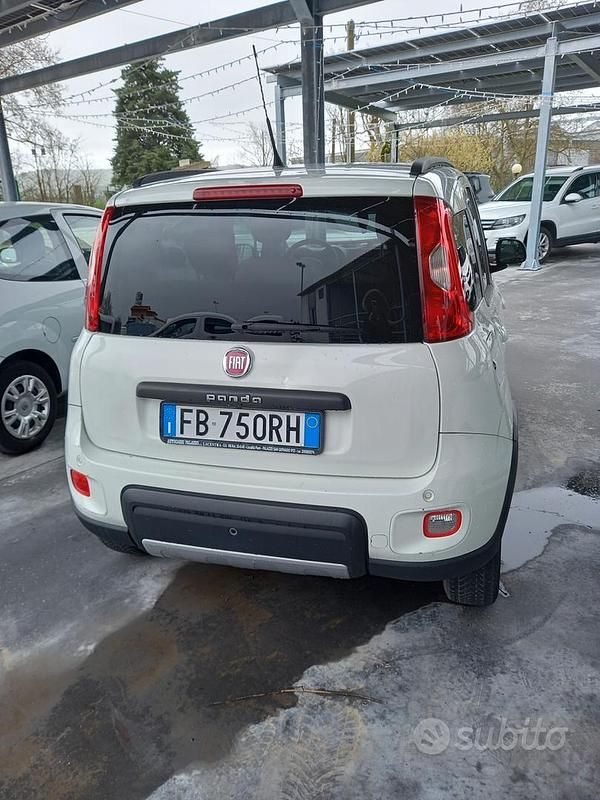 Usata Fiat Panda 4x4 75 CV (55 kW) 2015 Bianco Utilitaria