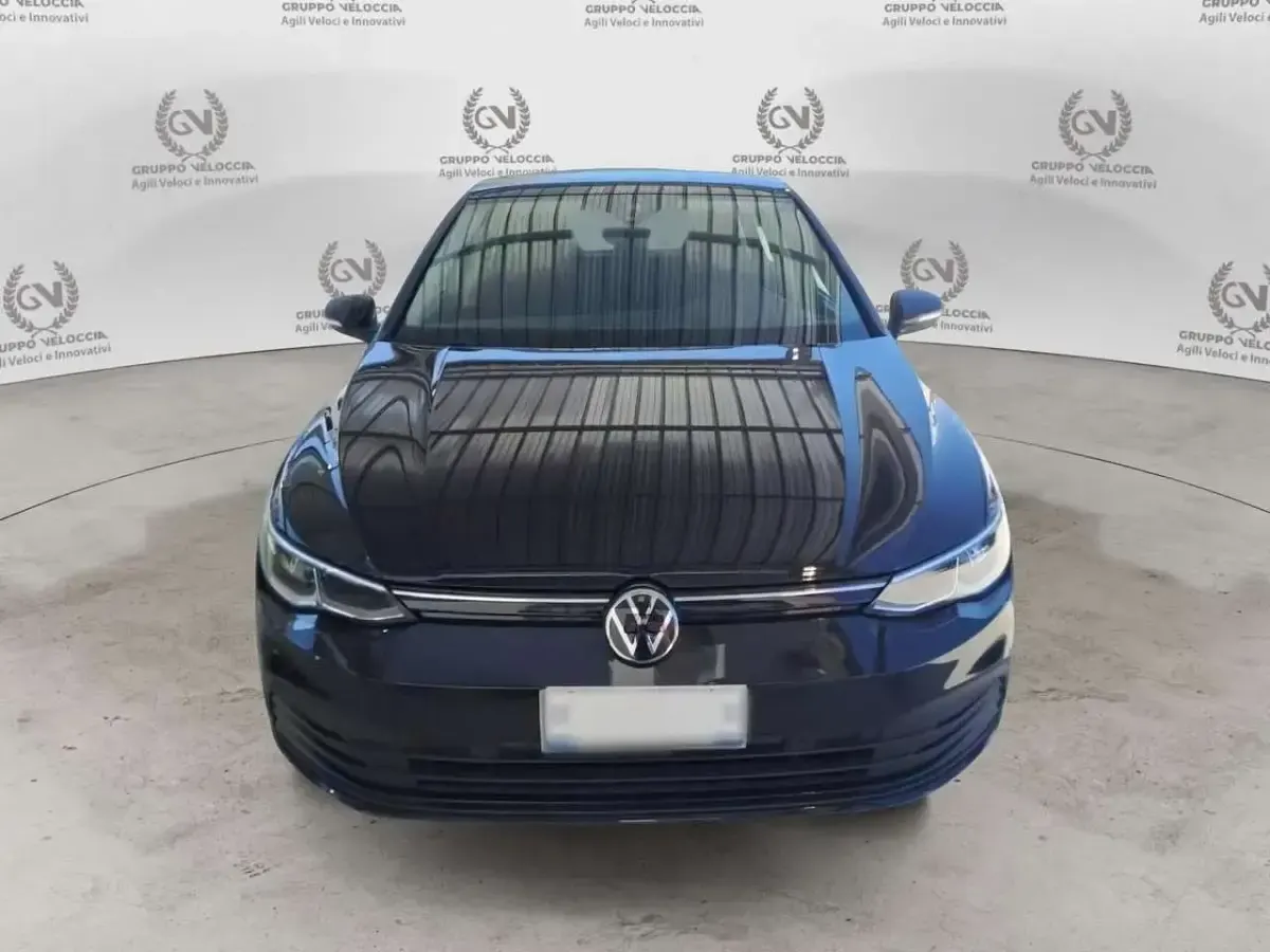 Usata VW Golf VIII Life 116 CV (85 kW) 2022 Nero Berlina