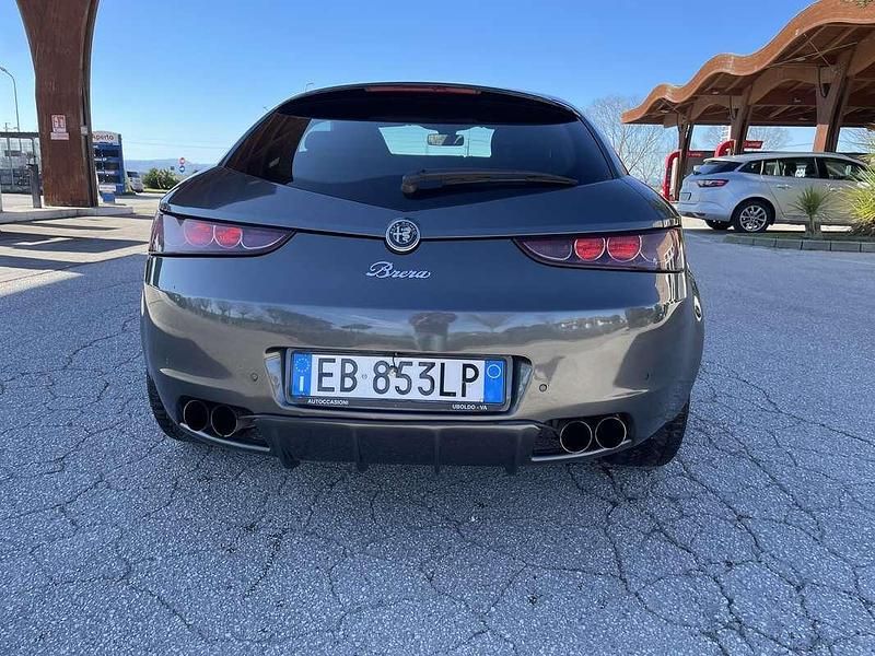 Usata Alfa Romeo Brera 170 CV (125 kW) 2010 Grigio Coupé