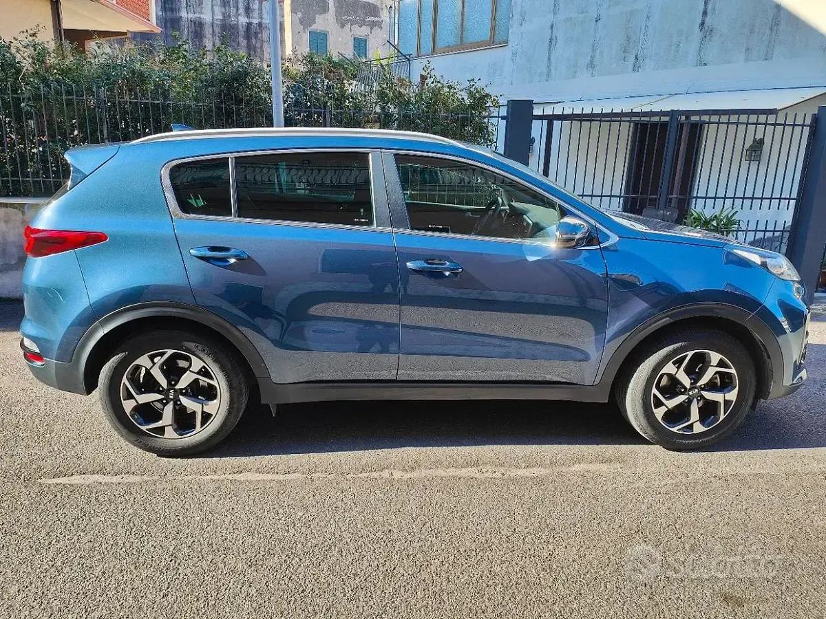 Usata Kia Sportage 115 CV (84 kW) 2019 Blu SUV