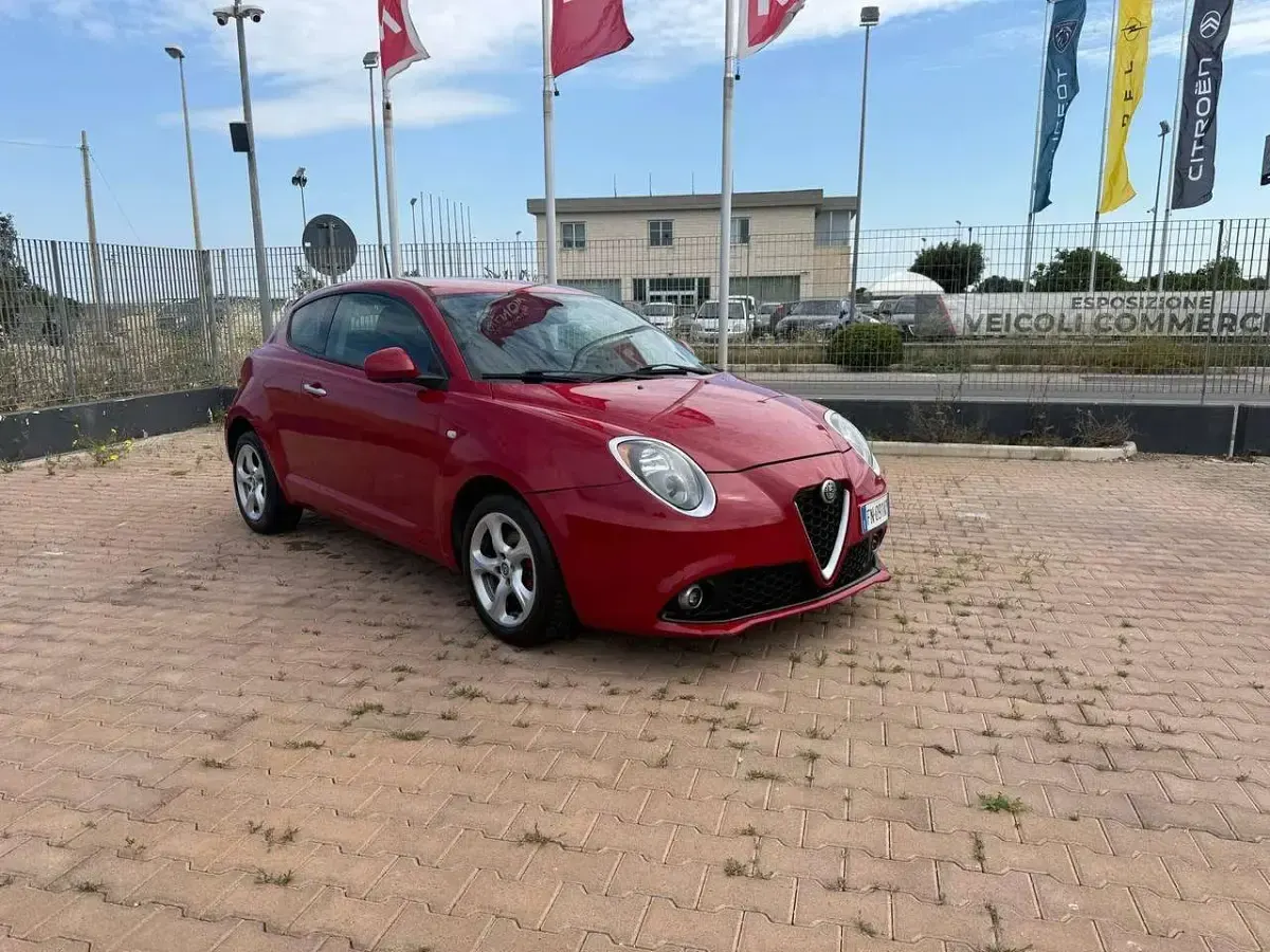 Usata Alfa Romeo MiTo 95 CV (69 kW) 2018 Rosso Utilitaria