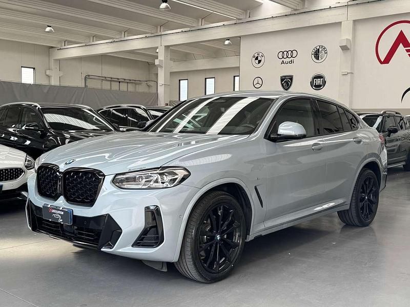 Usata BMW X4 M Sport 190 CV (139 kW) 2024 Grigio SUV