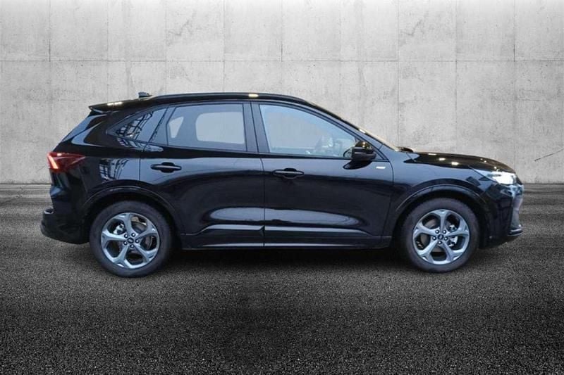Usata Ford Kuga ST-Line 180 CV (132 kW) 2025 Nero SUV