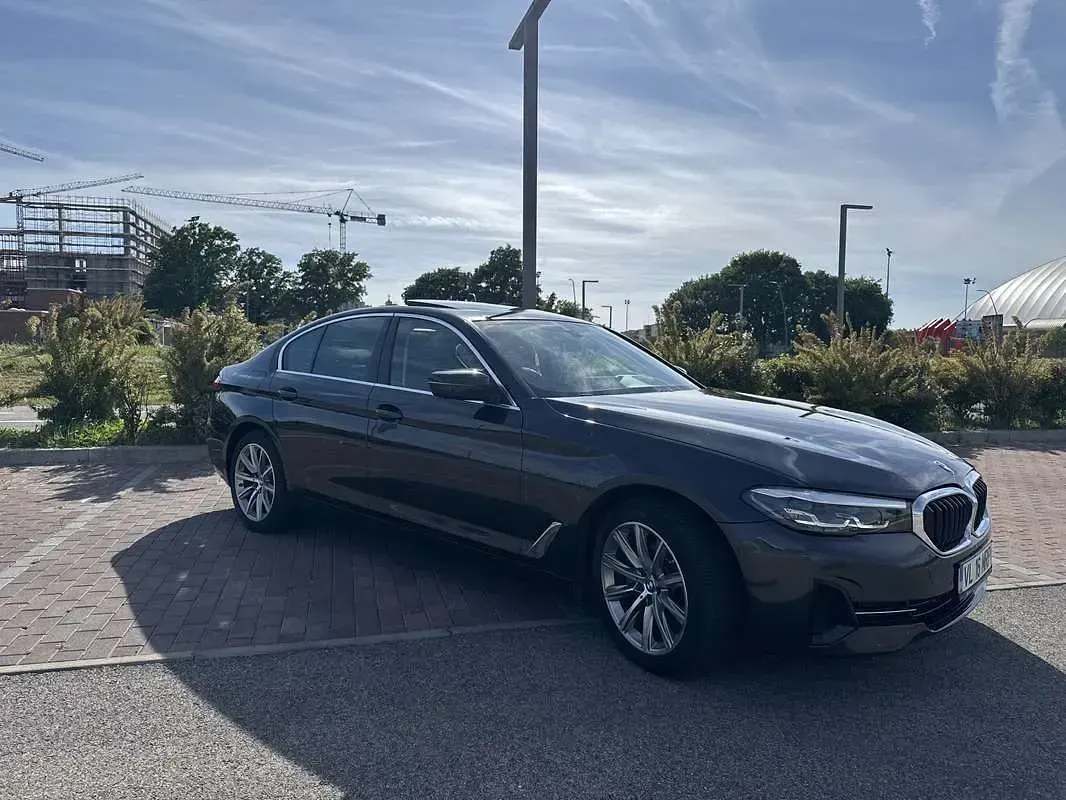 Usado BMW 520 Efficient Dynamics 190 CV (139 kW) 2022 Berlina