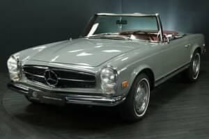 Grigio Usata 1968 Mercedes 250 SE Cabrio | 79.900 € - Immagine 1/4