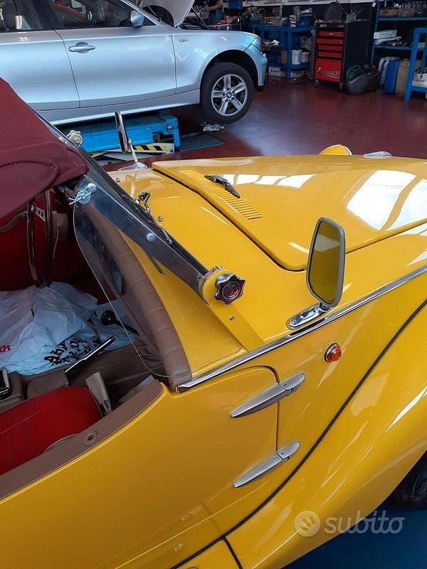 Usata Fiat 850 1960 Giallo Cabrio