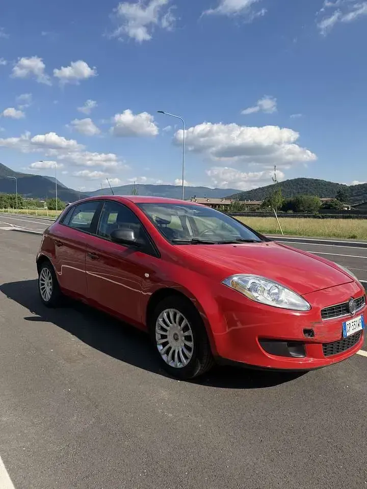 Usata Fiat Bravo Dynamic 90 CV (66 kW) 2009 Other Utilitaria