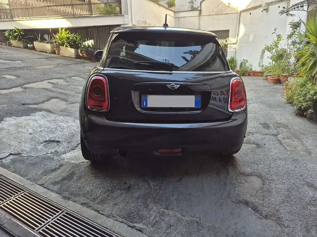 Usata Mini Cooper 136 CV (100 kW) 2016 Nero Utilitaria
