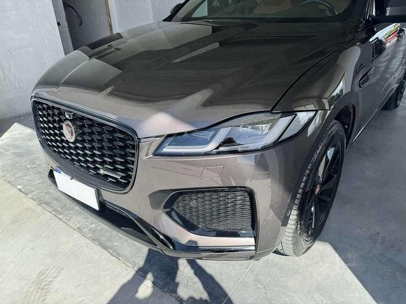 Usata Jaguar F-Pace R-Dynamic 204 CV (150 kW) 2021 Grigio SUV