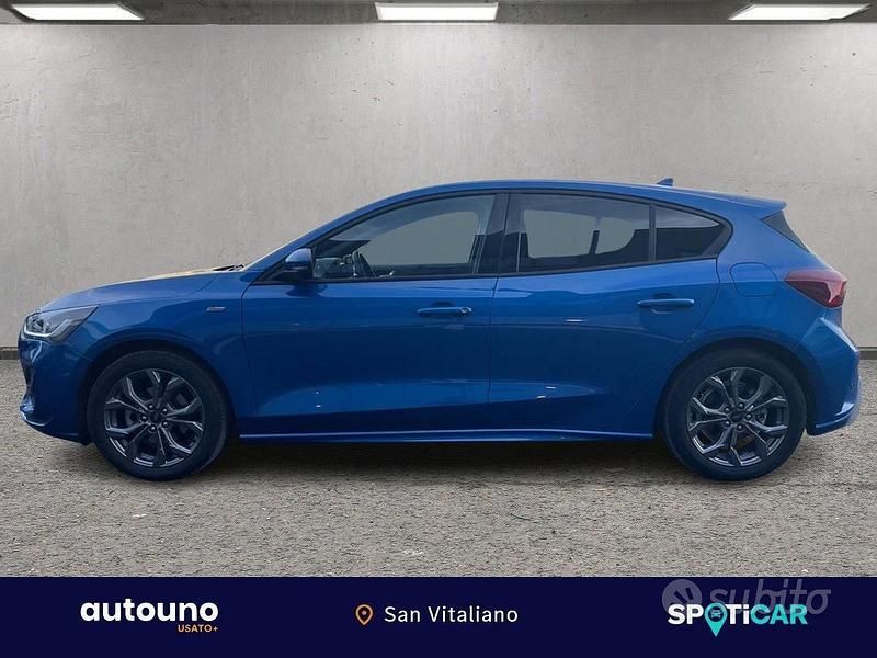 Usata Ford Focus ST-Line 125 CV (91 kW) 2023 Blu Berlina