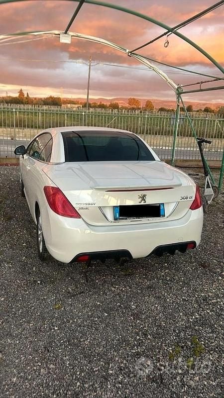 Usata Peugeot 308 CC 112 CV (82 kW) 2011 Bianco Cabrio