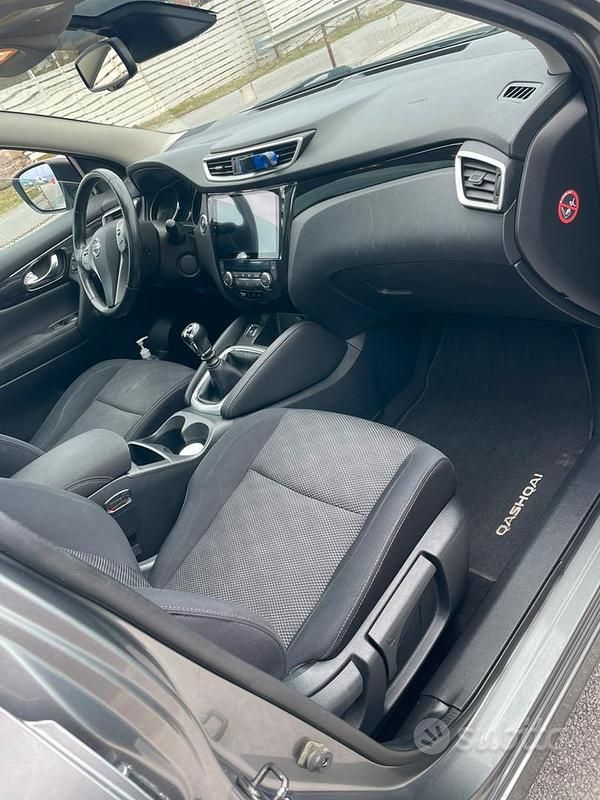 Usata Nissan Qashqai 110 CV (80 kW) 2017 SUV