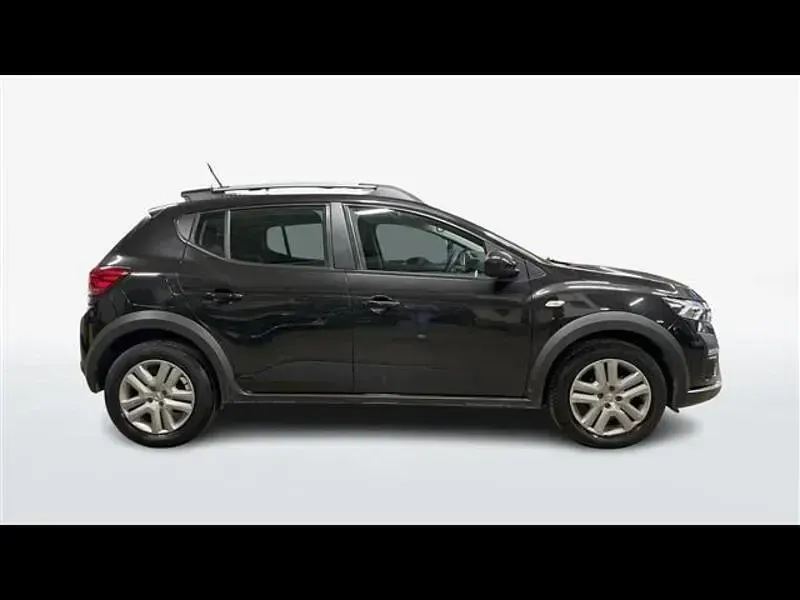 Usata Dacia Sandero Comfort 91 CV (66 kW) 2022 Nero Berlina