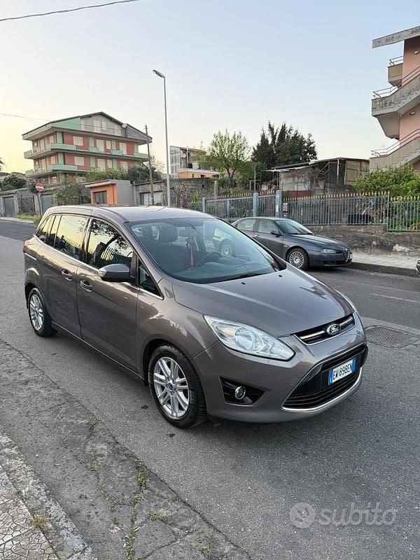 Usata Ford C-MAX 116 CV (85 kW) 2014 Grigio Monovolume